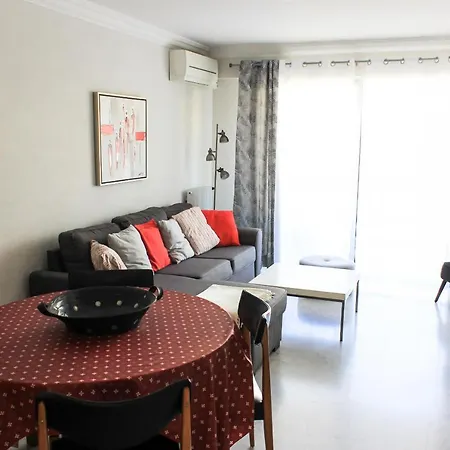 Escapade 8 Apartment *